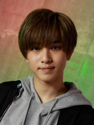 中村嶺亜